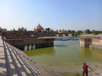 Govardhan Parikrama by eRickshaw. (Uddhav Kund, Kusum Sarovar, Govind Kund) (21 March 2025)